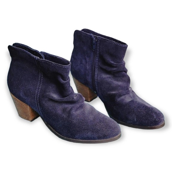 Stylish DIBA Sandra short ankle heeled booties, blue suede, womens 8 - Picture 9 of 9